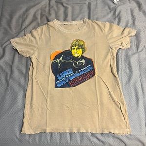 Adult medium Star Wars Luke Skywalker return of the Jedi shirt.